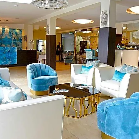 Hotel Czinege & Etterem Koka